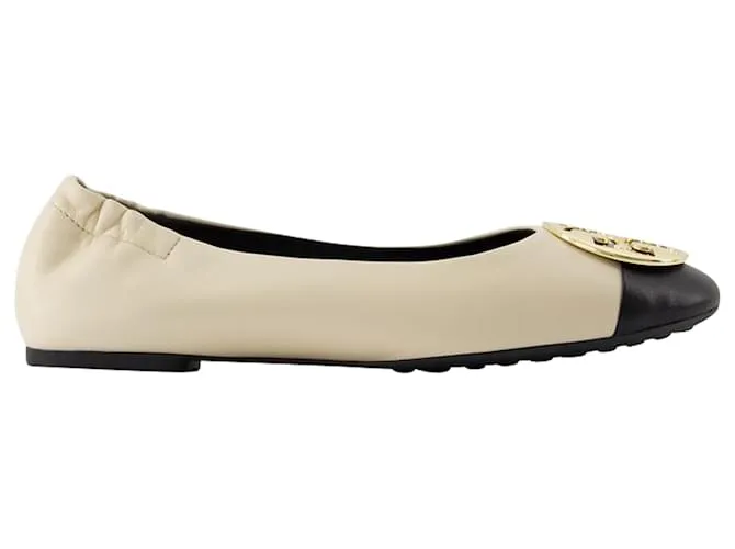 Bailarinas Claire con puntera - Tory Burch - Cuero - Crema 
