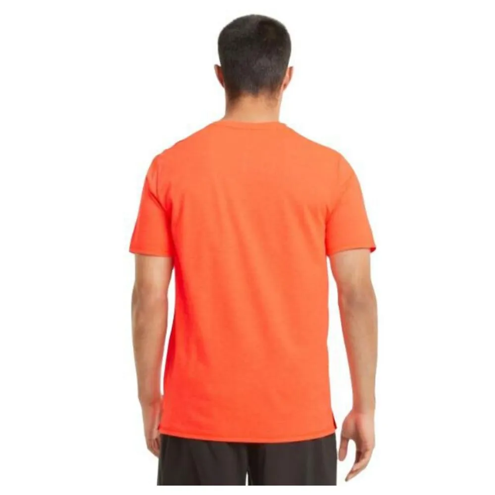 PUMA Run Fav SS Tee. 520208. Color Cherry.
