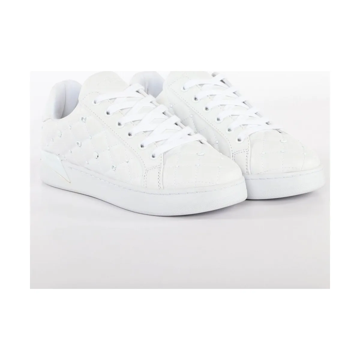 Reea logo appliqué sneaker
