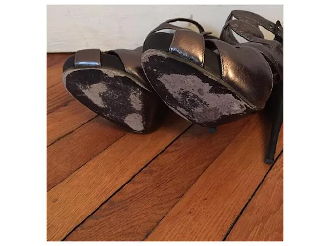 ROBERTO CAVALLI Sandalias T.UE 38 Cuero Gris 